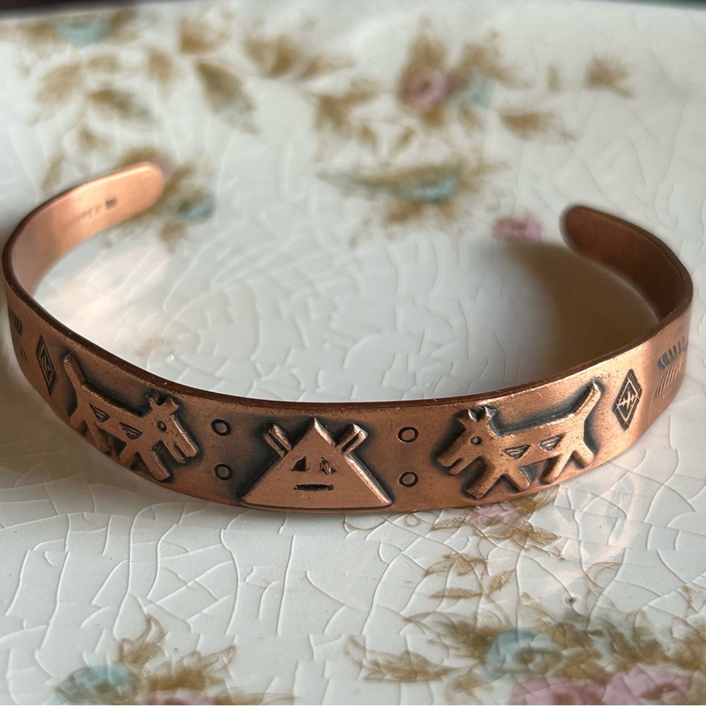 Vintage Wheeler Manufacturing Co. Copper Southwest Cuff Bracelet Signed - Picture 3 of 11